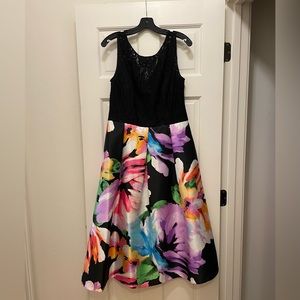 Lace black and satin floral dress